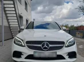 фото Mercedes-Benz C-Класс 2019 года с пробегом за 16600000 тенге в undefined - фото 4