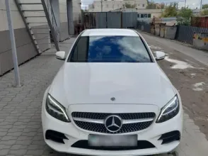 фото Mercedes-Benz C-Класс 2019 года с пробегом за 16600000 тенге в undefined - фото 4