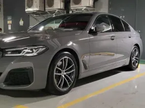 фото BMW 5 серия 2022 года с пробегом за 25000000 тенге в undefined - фото 3