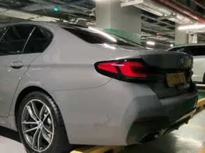 фото BMW 5 серия 2022 года с пробегом за 27000000 тенге в undefined - фото 4