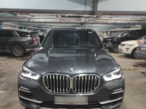 фото BMW X5 2019 года с пробегом за 33333333 тенге в undefined - фото 1