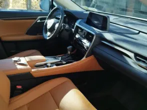 фото Lexus RX 2022 года с пробегом за 28900000 тенге в undefined - фото 3