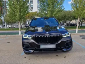 фото BMW X5 2020 года с пробегом за 30500000 тенге в undefined - фото 1