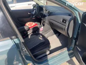 фото Volkswagen Polo 2019 года с пробегом за 7000000 тенге в undefined - фото 4