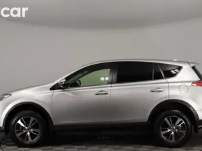 фото Toyota RAV4 2016 года с пробегом за 12000000 тенге в undefined - фото 4