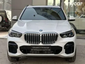 фото BMW X5 2022 года с пробегом за 48000000 тенге в undefined - фото 1