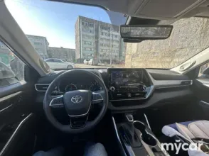 фото Toyota Highlander 2020 года с пробегом за 30500000 тенге в undefined - фото 2