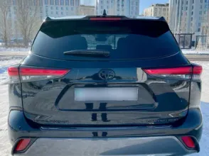 фото Toyota Highlander 2021 года с пробегом за 25900000 тенге в undefined - фото 2