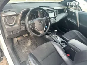 фото Toyota RAV4 2019 года с пробегом за 13690000 тенге в undefined - фото 4