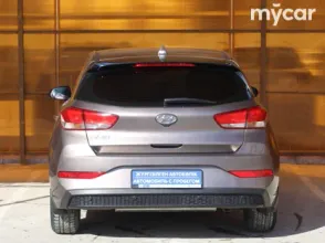 фото Hyundai i30 2022 года с пробегом за 9500000 тенге в undefined - фото 4