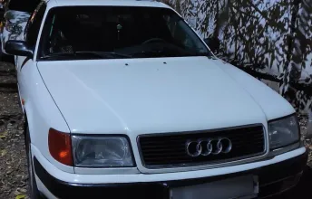 фото Audi 100 1992 года с пробегом за 2500000 тенге в undefined