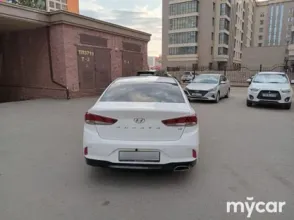 фото Hyundai Sonata 2019 года с пробегом за 9000000 тенге в undefined - фото 3