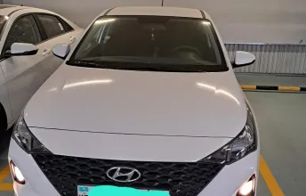 фото Hyundai Accent 2023 года с пробегом за 9400000 тенге в undefined
