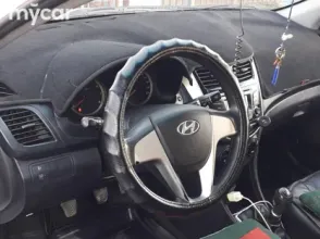 фото Hyundai Accent 2014 года с пробегом за 4200000 тенге в undefined - фото 4