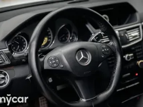 фото Mercedes-Benz E-Класс 2011 года с пробегом за 9000000 тенге в undefined - фото 3
