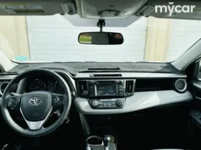 фото Toyota RAV4 2015 года с пробегом за 12000000 тенге в undefined - фото 3