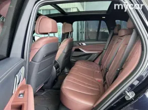 фото BMW X5 2018 года с пробегом за 34000000 тенге в undefined - фото 4