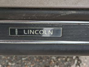 фото Lincoln Continental 1990 года с пробегом за 4490000 тенге в undefined - фото 4