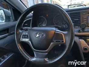 фото Hyundai Elantra 2018 года с пробегом за 8400000 тенге в undefined - фото 2