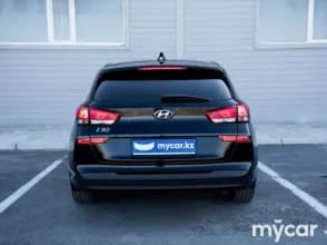 фото Hyundai i30 2023 года с пробегом за 10390000 тенге в undefined - фото 4