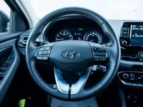 фото Hyundai i30 2023 года с пробегом за 10390000 тенге в undefined - фото 2