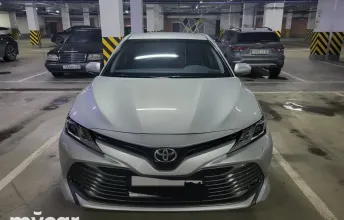 фото Toyota Camry 2019 года с пробегом за 13800000 тенге в undefined