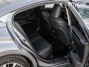 фото Lexus ES 2021 года с пробегом за 20500000 тенге в undefined - фото 2