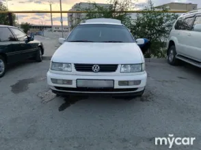 фото Volkswagen Passat 1994 года с пробегом за 1500000 тенге в undefined - фото 3