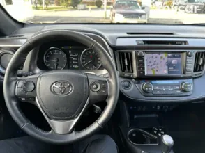фото Toyota RAV4 2018 года с пробегом за 14500000 тенге в undefined - фото 3