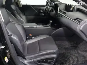 фото Lexus ES 2018 года с пробегом за 19900000 тенге в undefined - фото 4