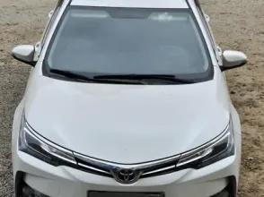 фото Toyota Corolla 2018 года с пробегом за 10300000 тенге в undefined - фото 1