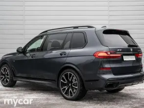 фото BMW X7 2021 года с пробегом за 49500000 тенге в undefined - фото 2