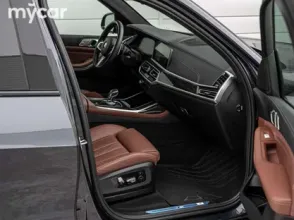 фото BMW X7 2021 года с пробегом за 49500000 тенге в undefined - фото 4