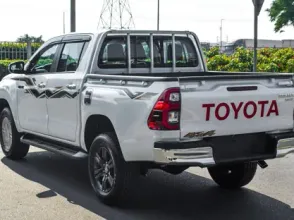 фото Toyota Hilux 2023 года с пробегом за 20500000 тенге в undefined - фото 4