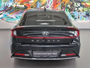 фото Hyundai Sonata 2020 года с пробегом за 12990000 тенге в undefined - фото 2