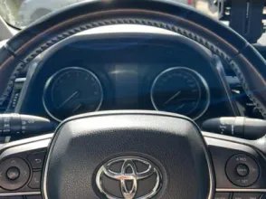 фото Toyota Camry 2019 года с пробегом за 14000000 тенге в undefined - фото 4