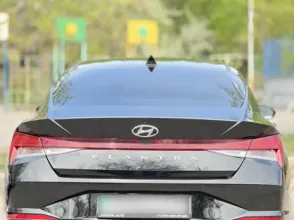 фото Hyundai Elantra 2021 года с пробегом за 10000000 тенге в undefined - фото 2