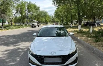 фото Hyundai Elantra 2022 года с пробегом за 10700000 тенге в undefined