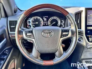 фото Toyota Land Cruiser 2017 года с пробегом за 34735000 тенге в undefined - фото 3