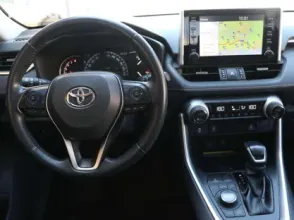 фото Toyota RAV4 2021 года с пробегом за 17200000 тенге в undefined - фото 4