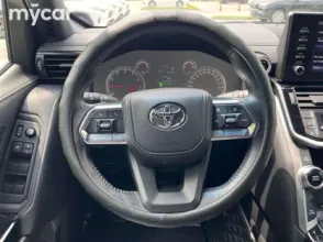 фото Toyota Land Cruiser 2021 года с пробегом за 44215000 тенге в undefined - фото 2