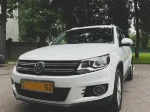 фото Volkswagen Tiguan 2016 года с пробегом за 9800000 тенге в undefined - фото 1
