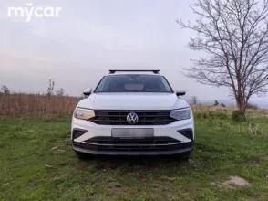фото Volkswagen Tiguan 2021 года с пробегом за 13500000 тенге в undefined - фото 1