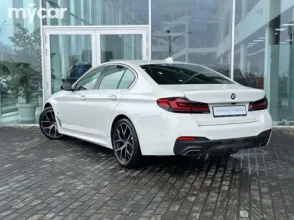 фото BMW 5 серия 2022 года с пробегом за 26000000 тенге в undefined - фото 4