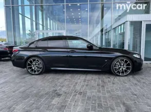 фото BMW 5 серия 2022 года с пробегом за 35500000 тенге в undefined - фото 4