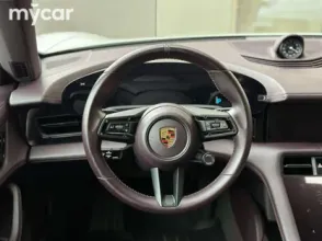 фото Porsche Taycan 2021 года с пробегом за 50000000 тенге в undefined - фото 2