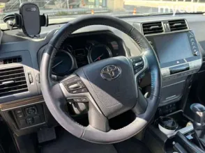 фото Toyota Land Cruiser Prado 2022 года с пробегом за 35000000 тенге в undefined - фото 3