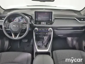 фото Toyota RAV4 2021 года с пробегом за 14280000 тенге в undefined - фото 4