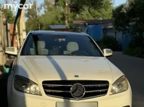 фото Mercedes-Benz C-Класс 2008 года с пробегом за 5800000 тенге в undefined - фото 3