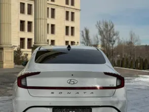 фото Hyundai Sonata 2023 года с пробегом за 13500000 тенге в undefined - фото 4